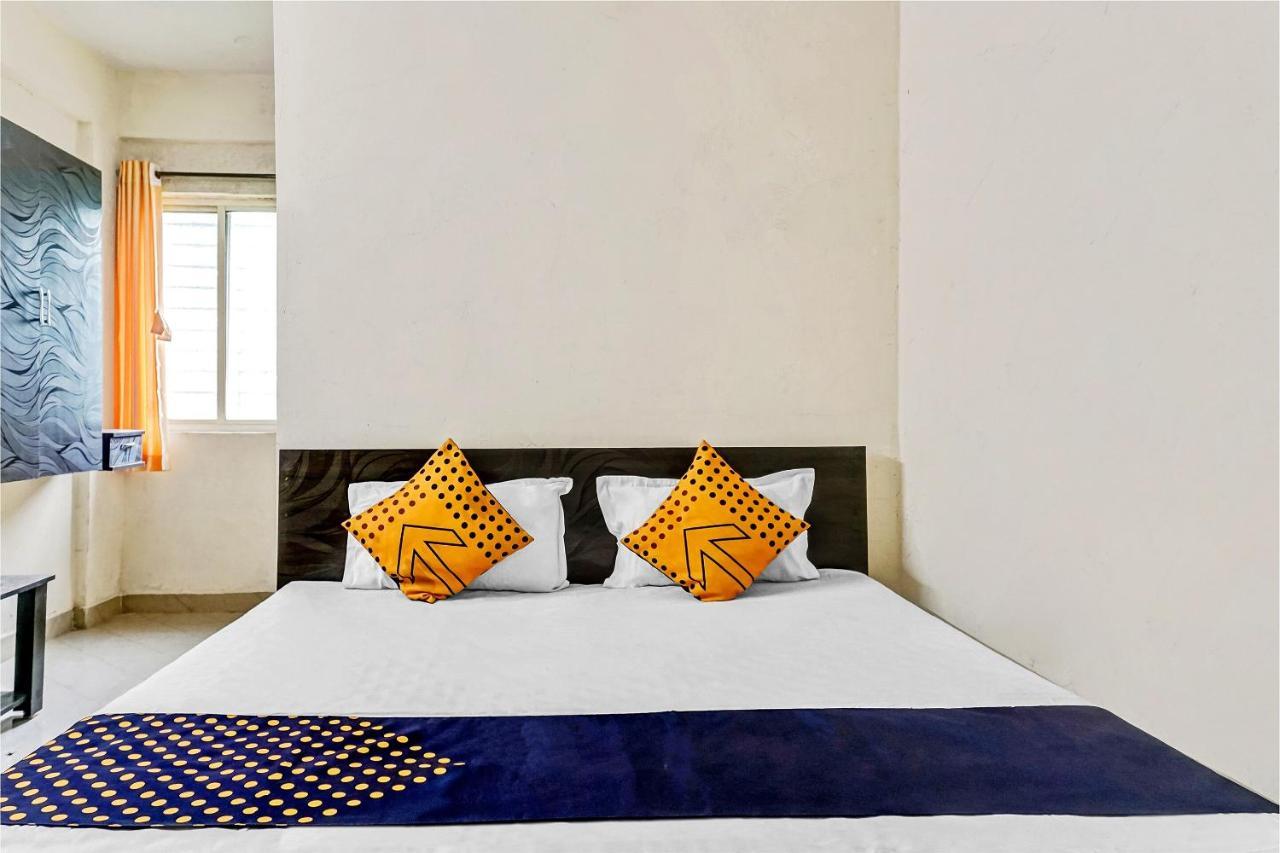 Spot On 81689 New Saiba Lodging Pune Dış mekan fotoğraf