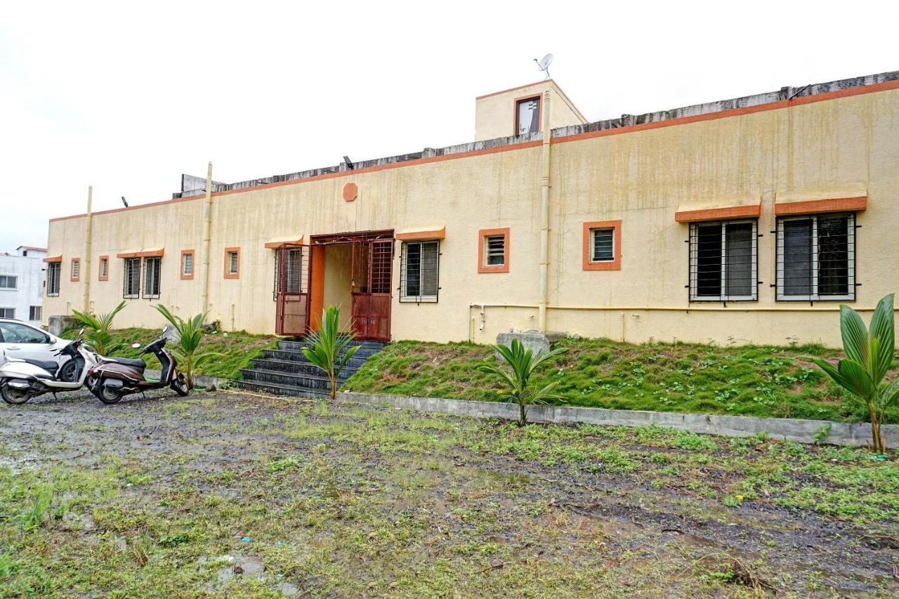 Spot On 81689 New Saiba Lodging Pune Dış mekan fotoğraf